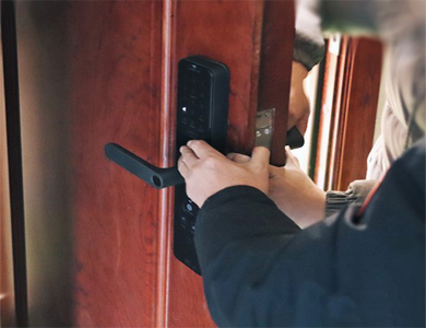 甘孜24小时上门开锁公司